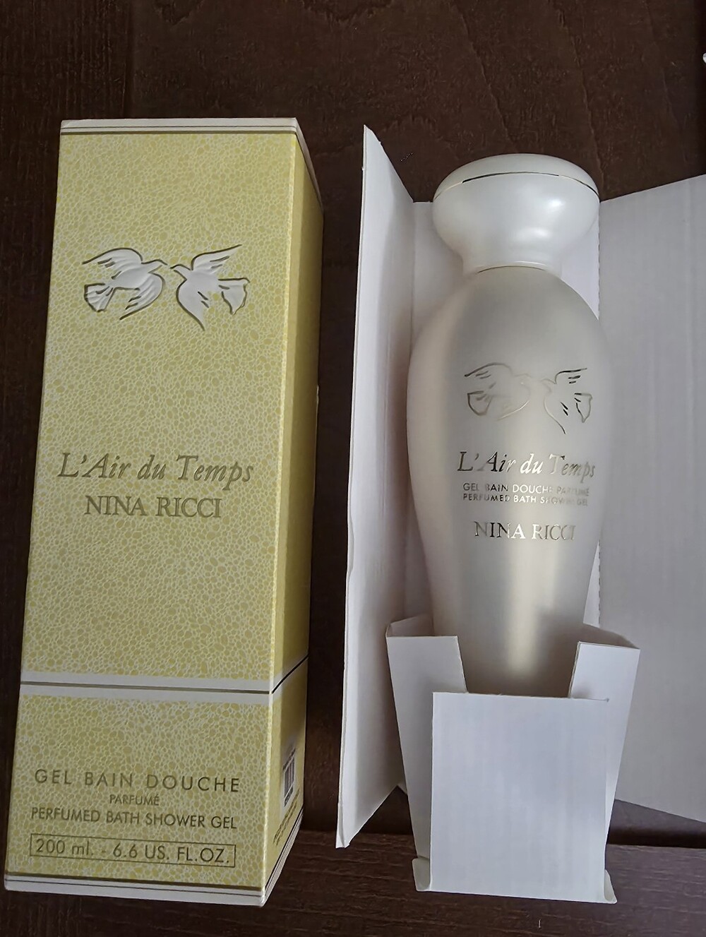 Vintage 1990s L'Air du Temps NINA RICCI Perfumed Bath Shower Gel